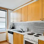 Family & Business Friendly 2br By 31 Stavanger