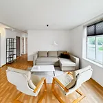 Family & Business Friendly 2br By 31 * Stavanger