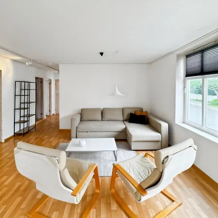 Family & Business Friendly 2br By 31 * Stavanger