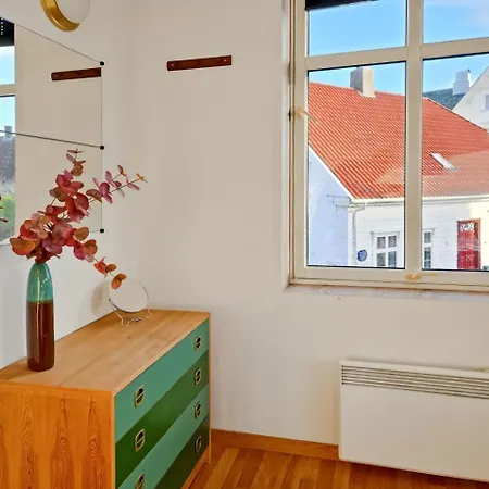 Family & Business Friendly 2br By 31 Apartment Stavanger