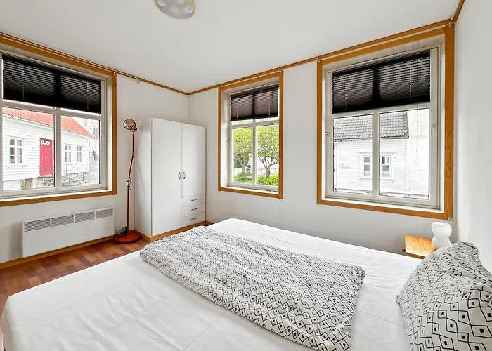 公寓 Family & Business Friendly 2br By 31