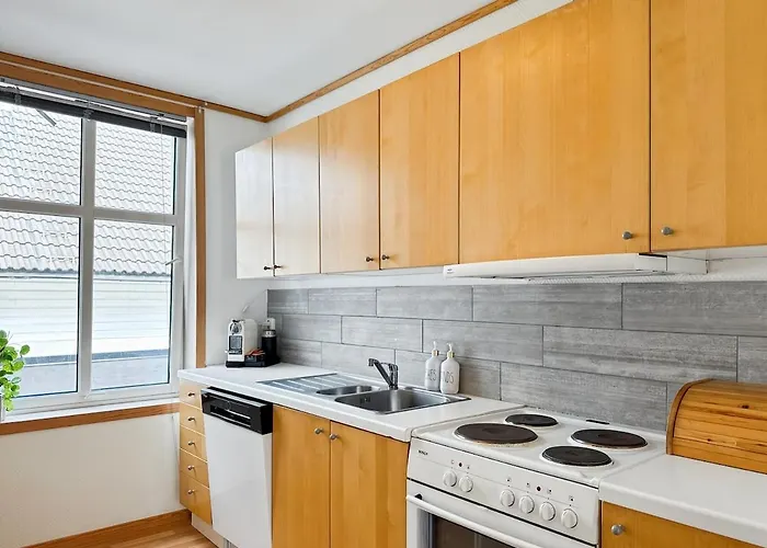 Family & Business Friendly 2br By 31 Stavanger